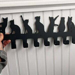Black Cat Silhouette Metal Wall Decor With Clothing/Key Hooks